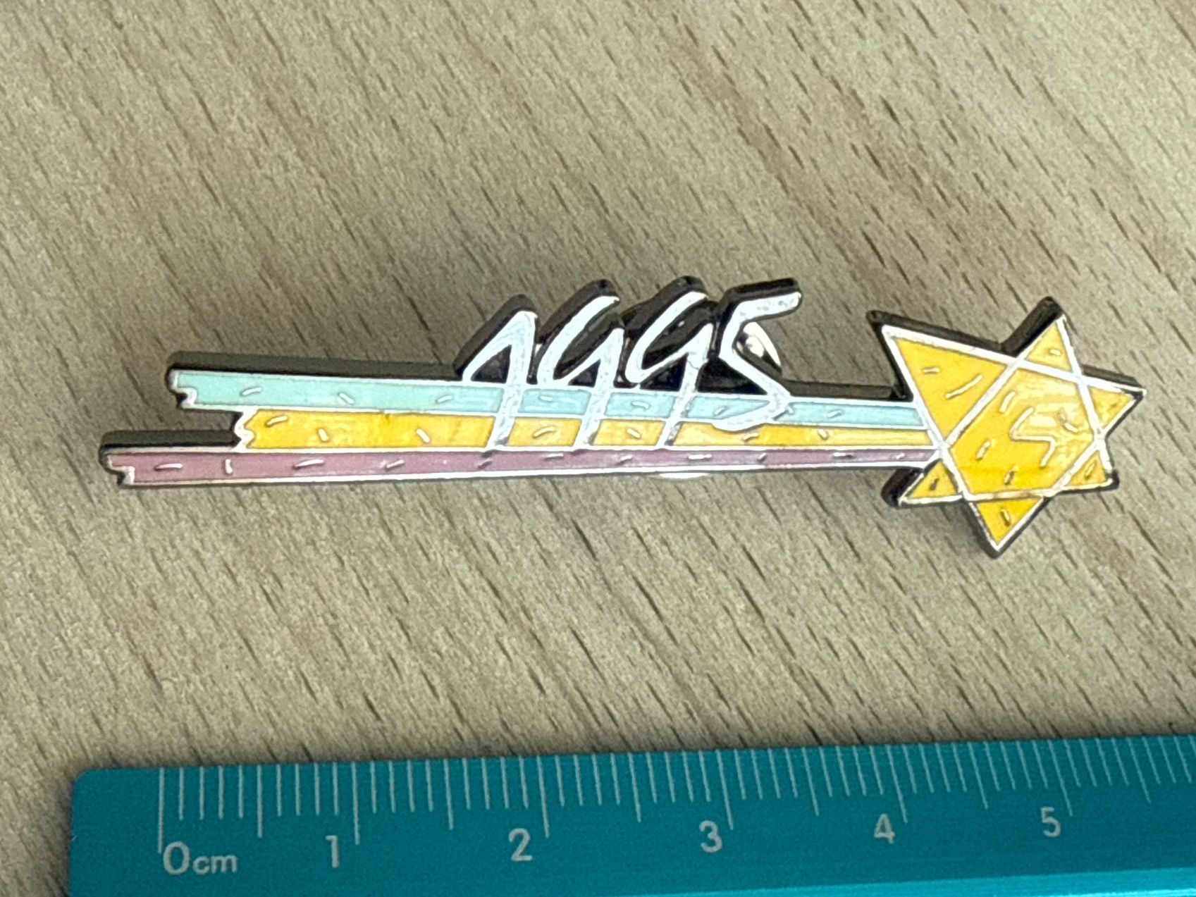 Placchette & Badge: Pin 1995 – Usato da Glattbrugg venduto da Schweigmatt