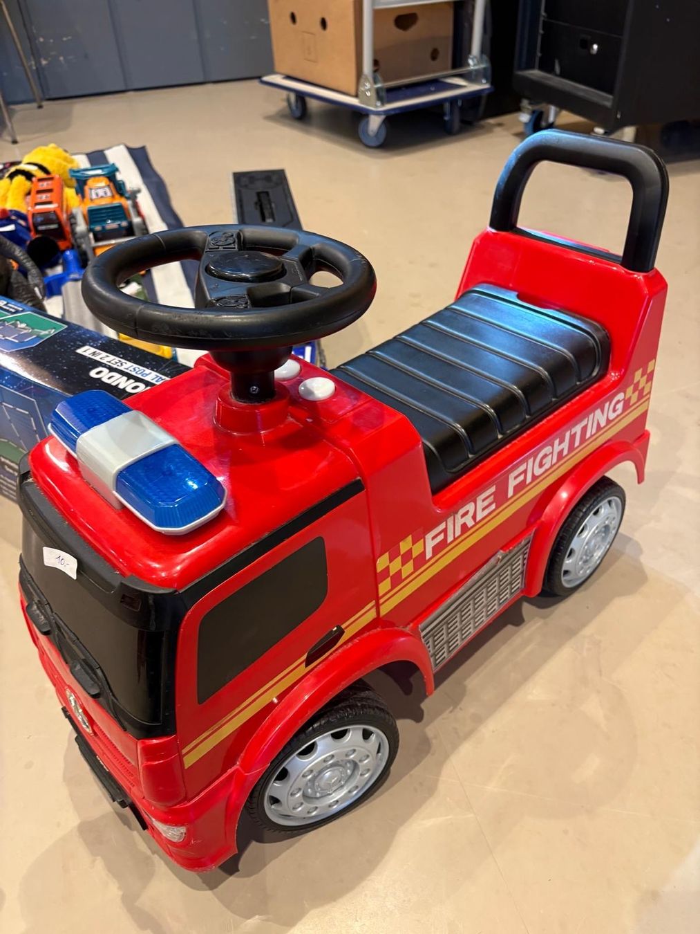 Fahrzeuge für Kinder: Trettauto – Gebraucht aus Rheinfelden von Mel43