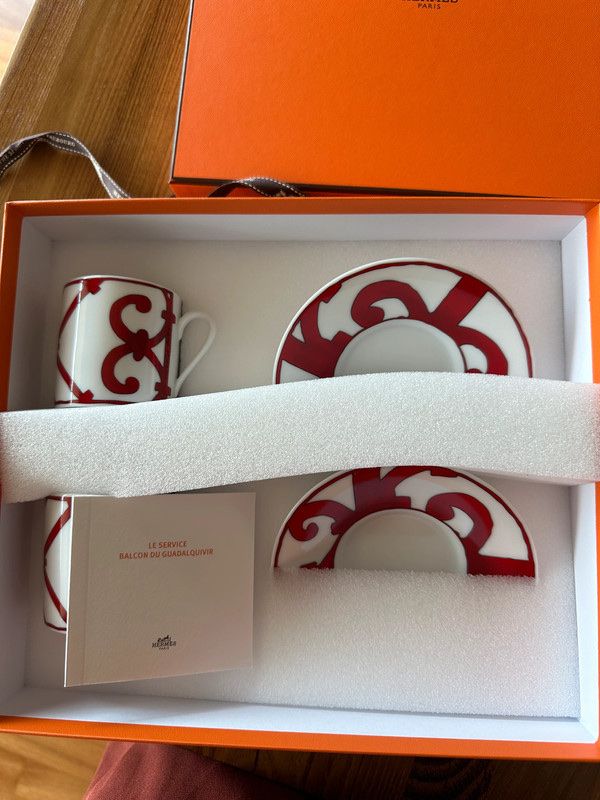 Hermès Set di piatti: Hermes espresso set neu – Nuovo e nell'imballaggio originale da Kilchberg ZH venduto da cruella
