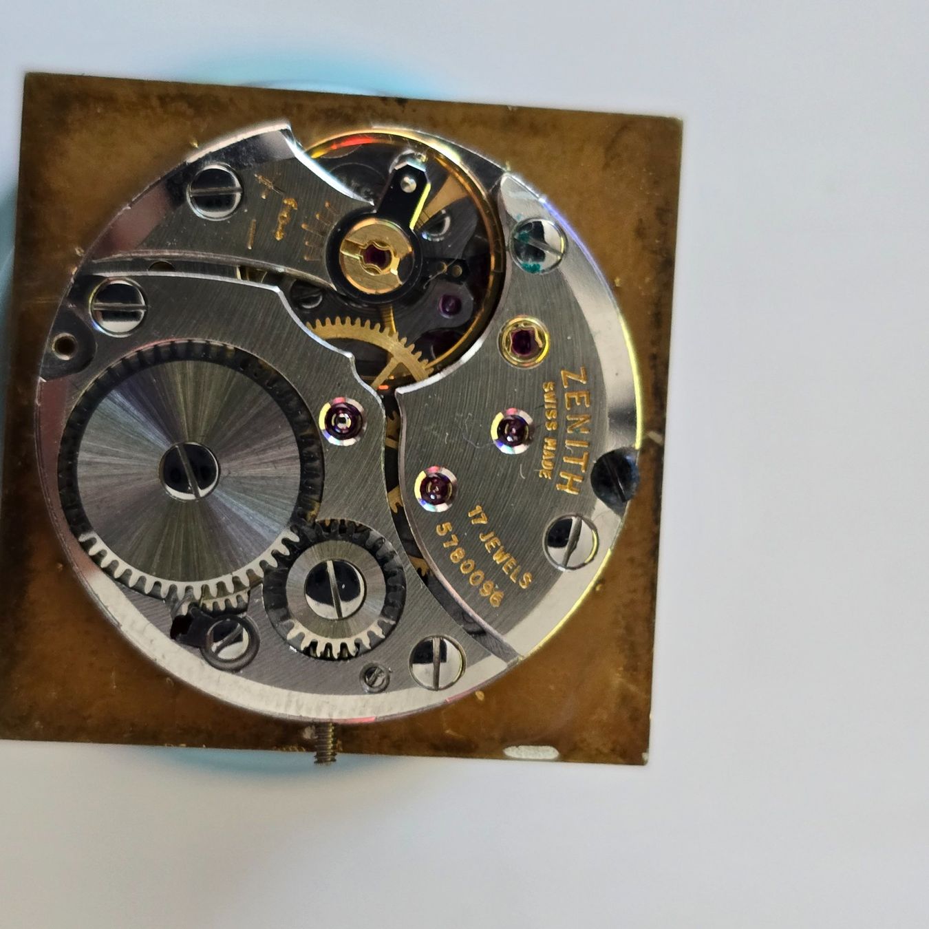 Zenith Orologi: Mouvement Zenith 2310 – Usato da Tramelan venduto da Nirdan 3