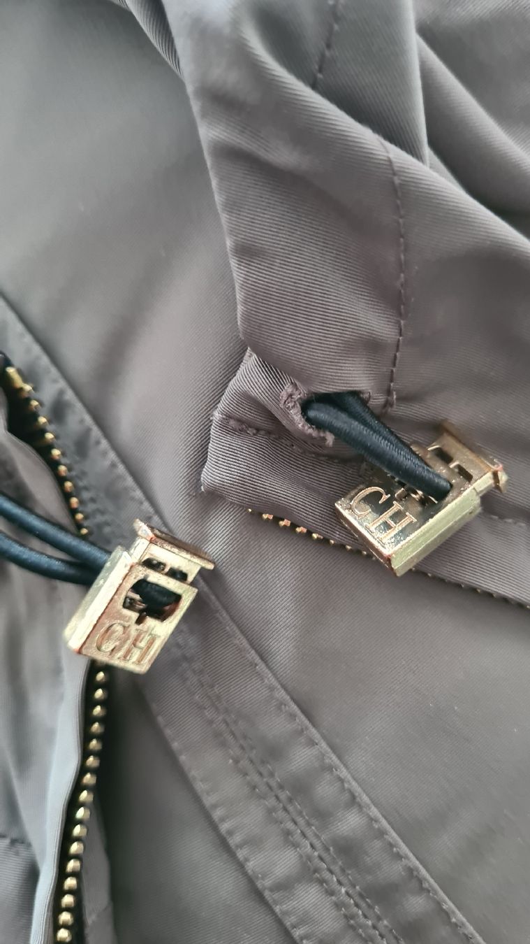 Carolina Herrera Cappotti: Carolina Herrera  mantel gr.S – Usato da Nebikon venduto da Draga25 4