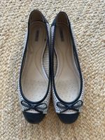Geox Ballerinas beige schwarz gelocht guter Zustand