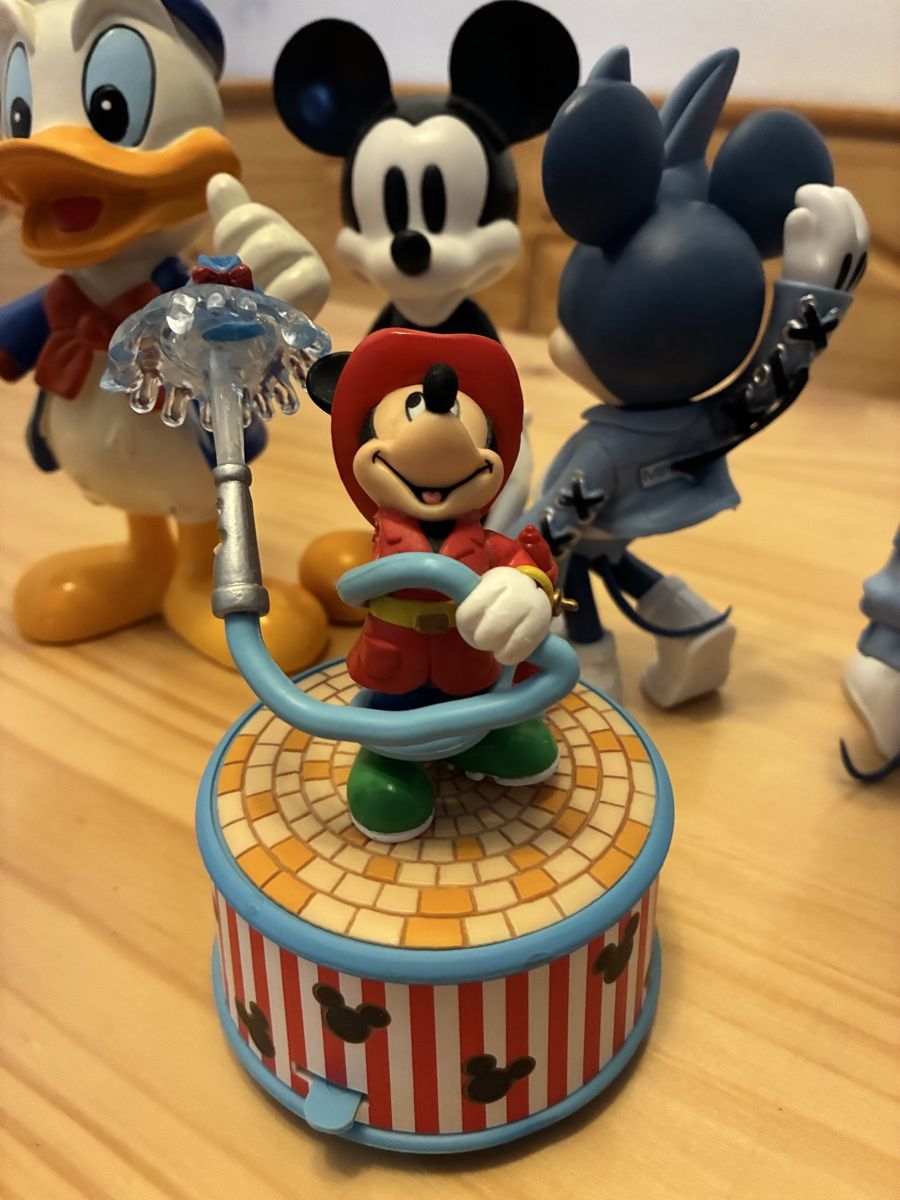 Disney Statuette: Micky Maus Sammlung – Difettoso da Buchs ZH venduto da how_wf9j 4