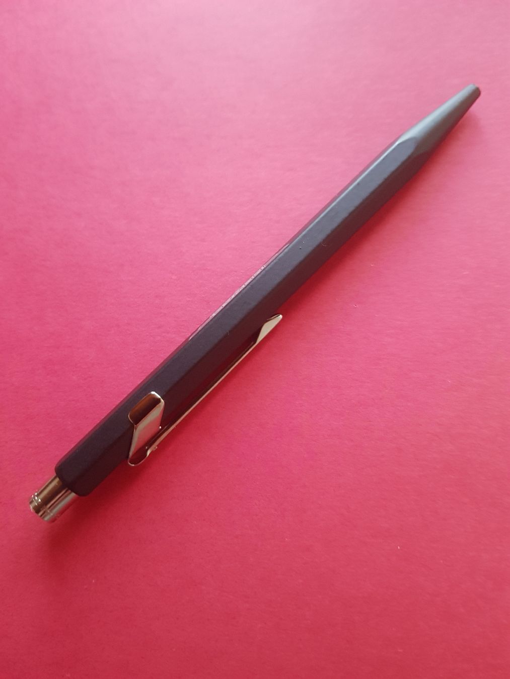Caran D'Ache Stylos & Marker: Mowag Caran d Ache – Neuf avec emballage d'origine à Altnau par samira41 2