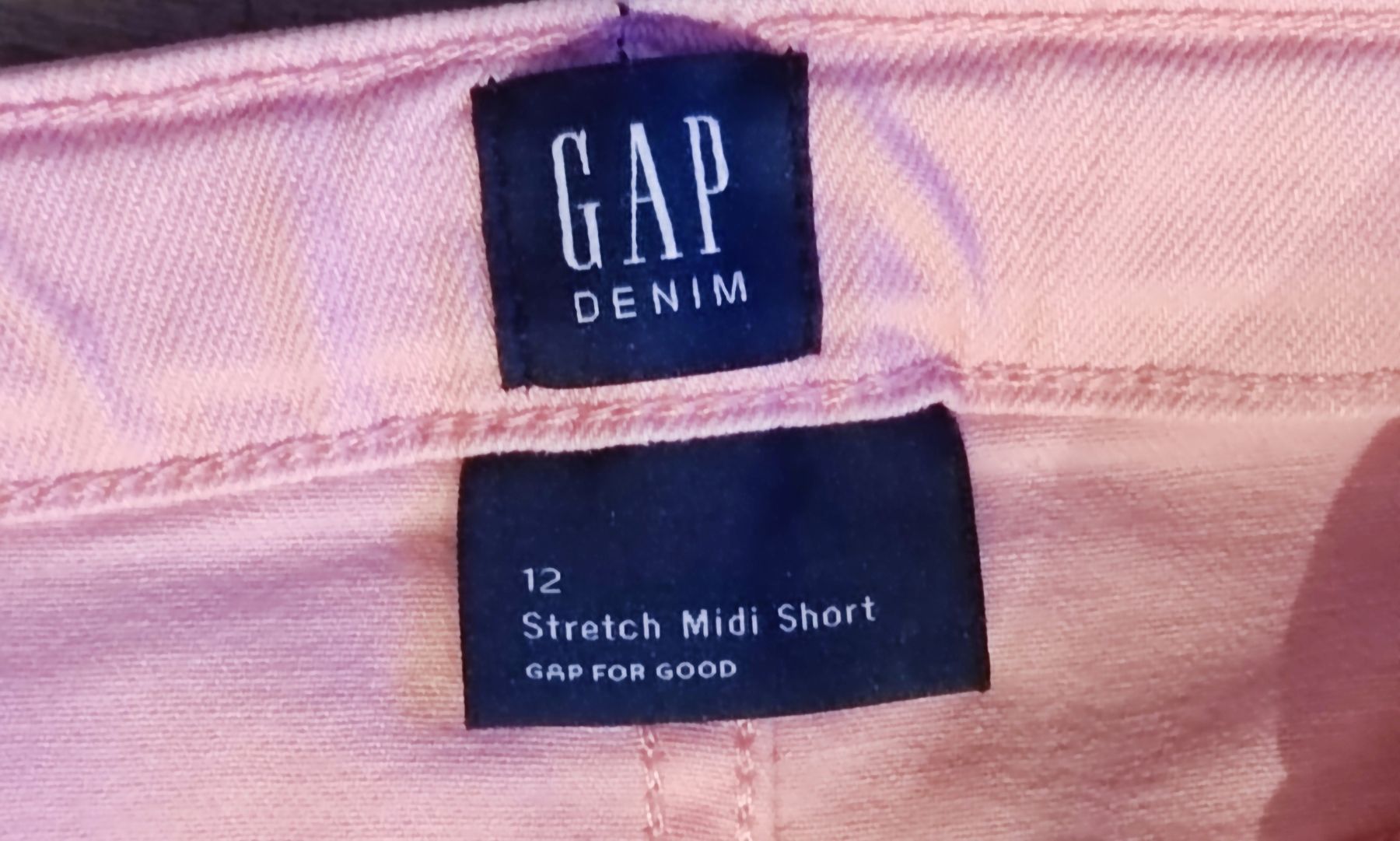 Gap Pantaloni: Wunderschöne kurze Jeanshose Gr. 12 von GAP – Usato da Oberwil-Lieli venduto da Atom17 2