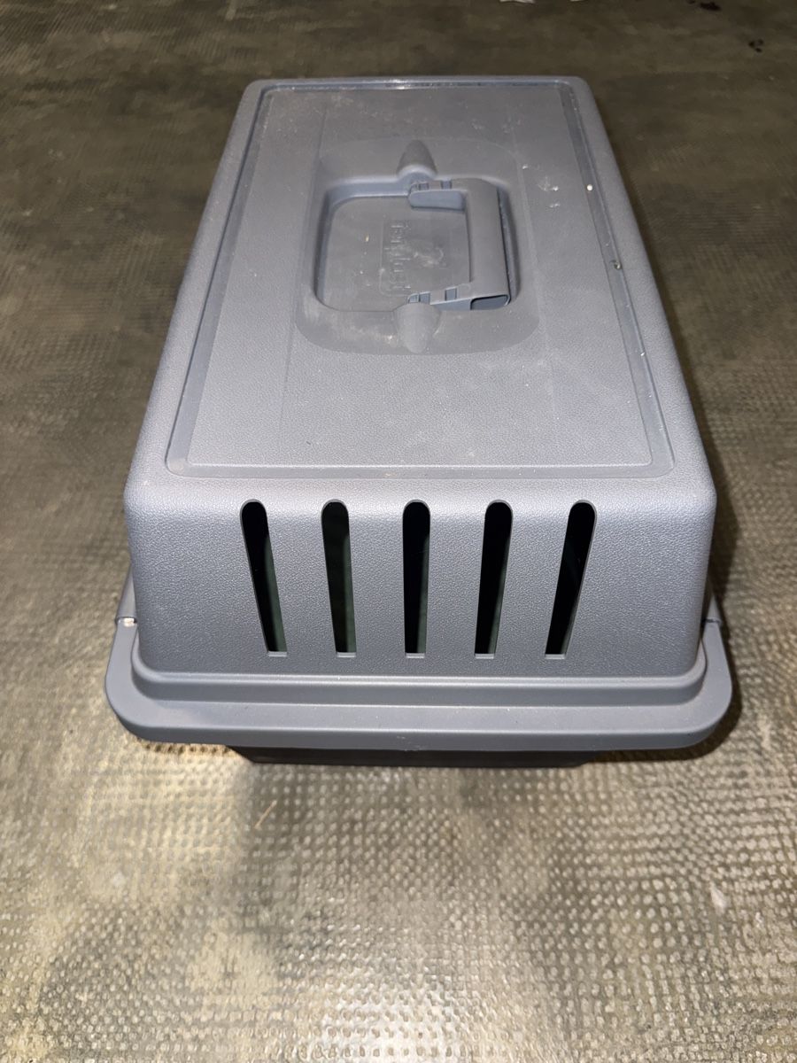 Gabbie, trasporto & Sicurezza: Katzen box – Nuovo (secondo la descrizione) da Muttenz venduto da akb_dys7 3