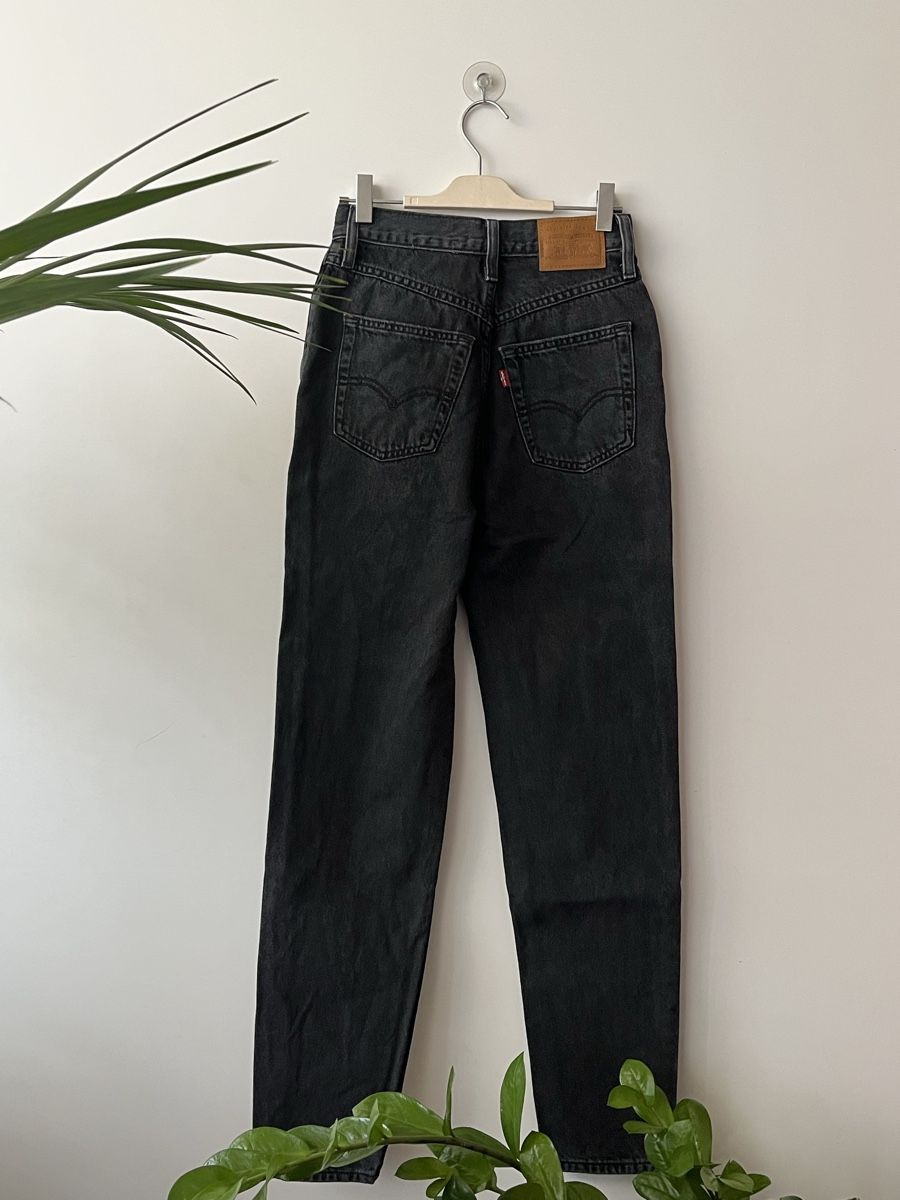 Levi's Jeans: 80s Mom Jeans von Levi‘s – Nuovo (secondo la descrizione) da Bern venduto da SinaArikan 2