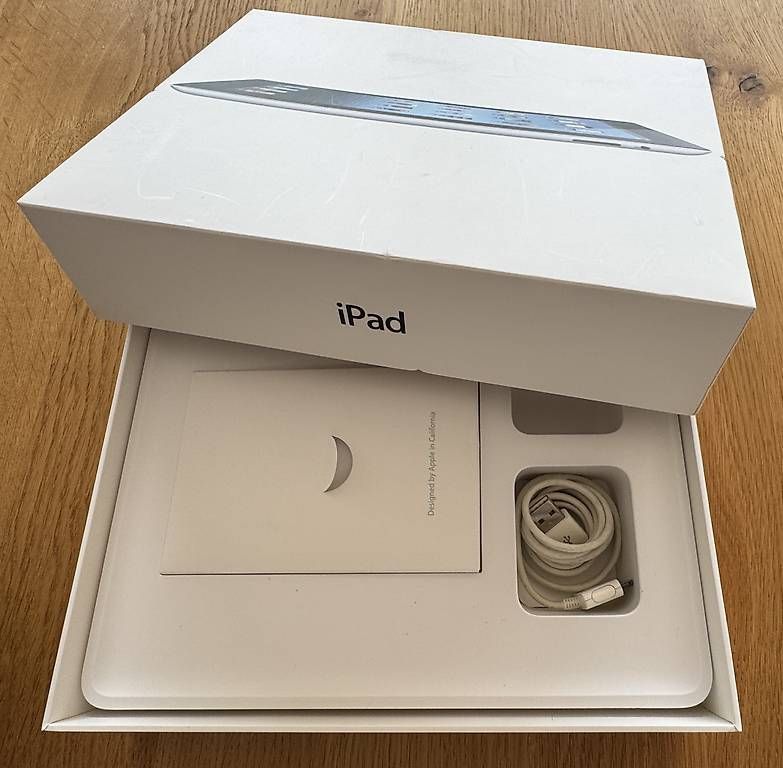 Apple Tablet PC: Apple iPad 3  Top Zustand  "Vintage" – Usato da Gachnang venduto da Ursa30 1