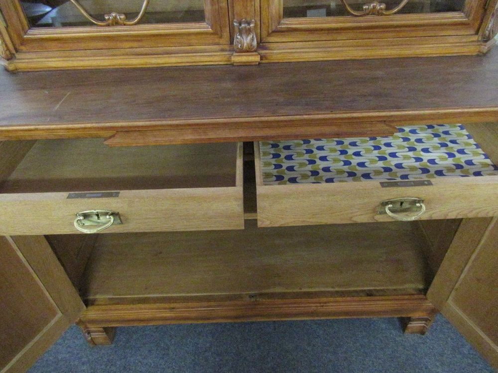 Buffets: Büffet Vitrine Schrank 100 jährig – D'occasion à Flums par Flumsantik 6