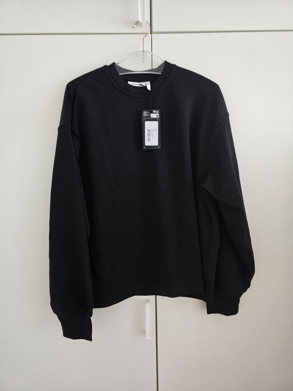Weekday Maglioni & Felpe: Weekday Sweatshirt - Grösse XS – Nuovo e nell'imballaggio originale da Rickenbach b. Wil venduto da Kth_v8