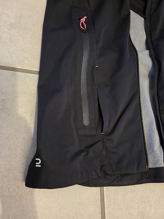 Jacken: Jacke – Neu und originalverpackt aus Neuhausen am Rheinfall von mir_9hqj 2
