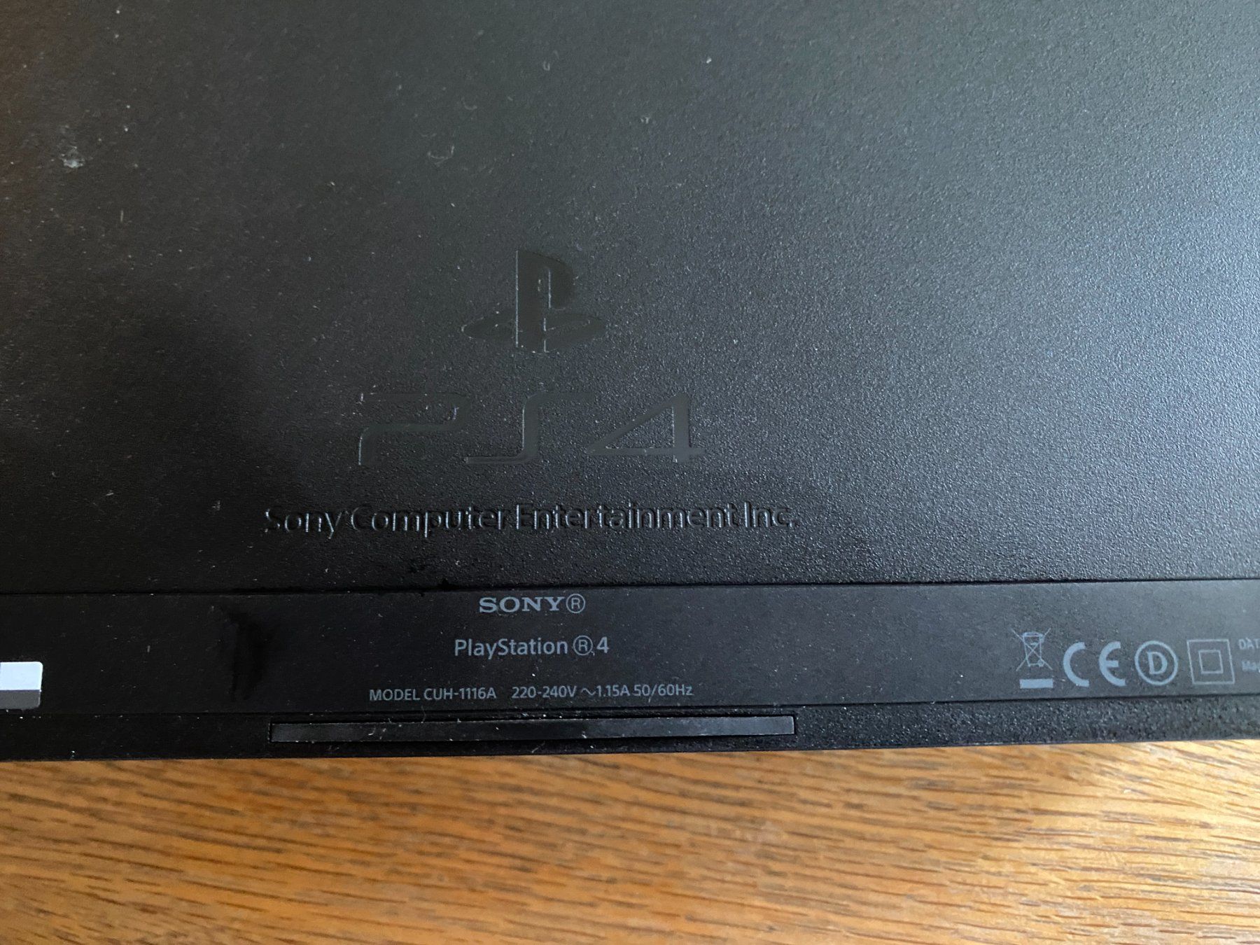 Sony Console: PS4 500GB N° CUH116A – Usato da Genthod venduto da Bid-one 1