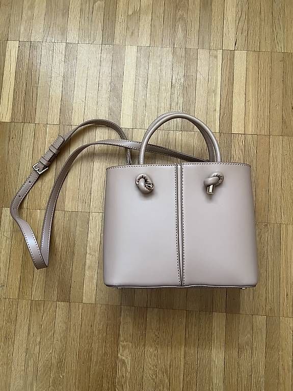 Sacs femmes: Beige Handtasche Zara – D'occasion à Urdorf par Marybyii