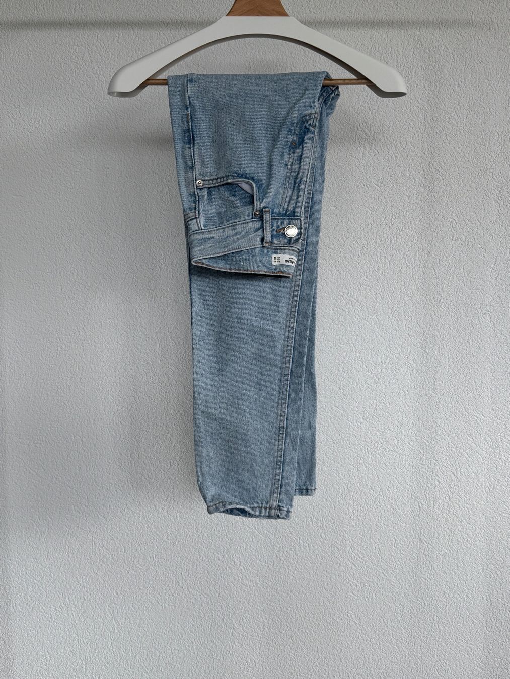 Pull&Bear Jeans: Pull&Bear Mom Jeans – Grösse 32 (7) – Usato da Entlebuch venduto da noemi.luisa