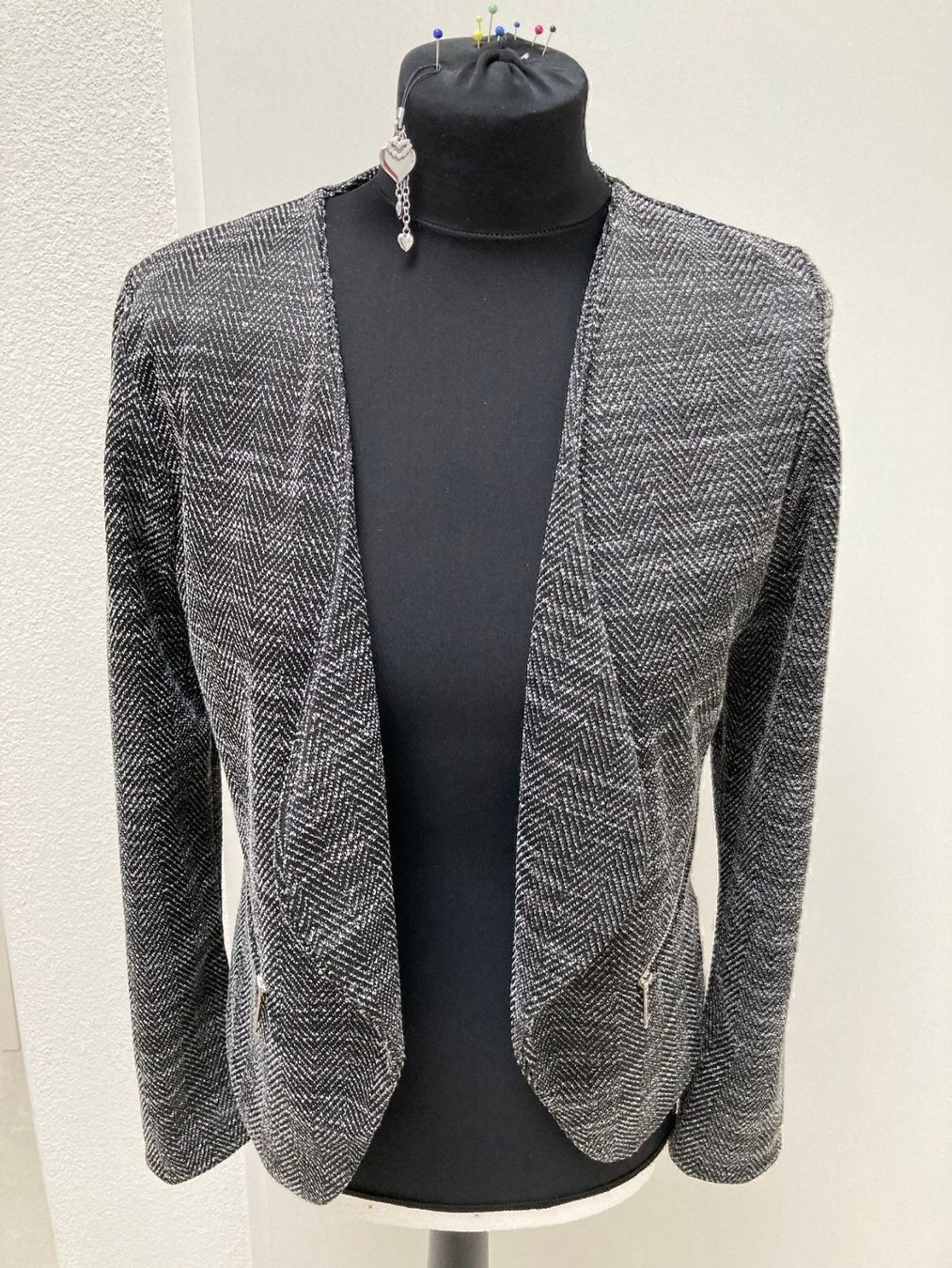 Giacche: Blazer Jacke schwarzweiss Gr. 36/38 – Usato da Glattpark (Opfikon) venduto da Pangie