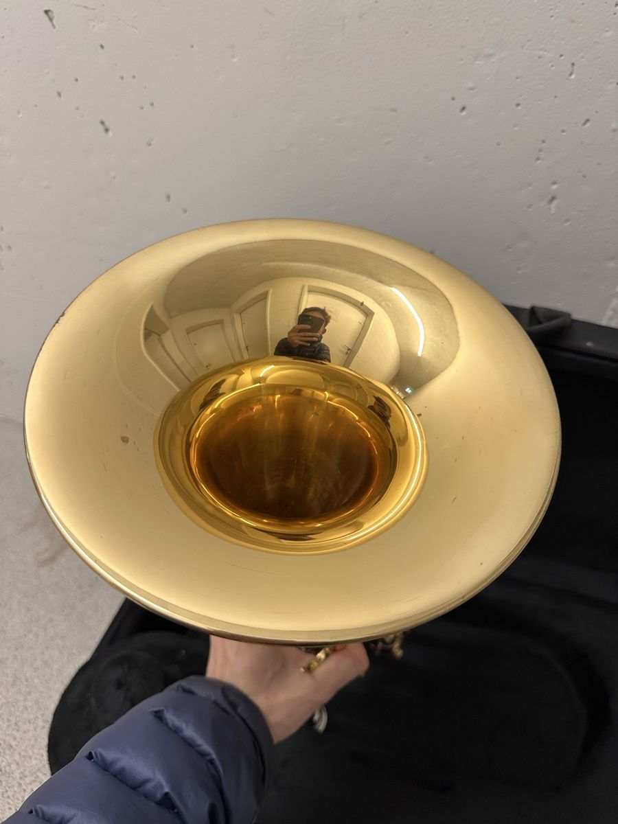 Strumenti musicali: Basstrompete dreifarbig inklusive Koffer – Usato da Ebikon venduto da Gaenggeliwaar 3