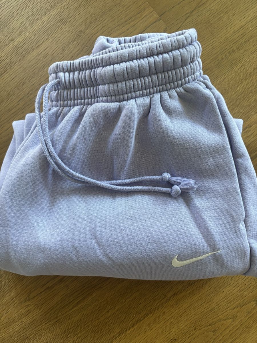 Nike Pantaloni: Nike Jogginghose – Nuovo (secondo la descrizione) da Summaprada venduto da Cody09 2