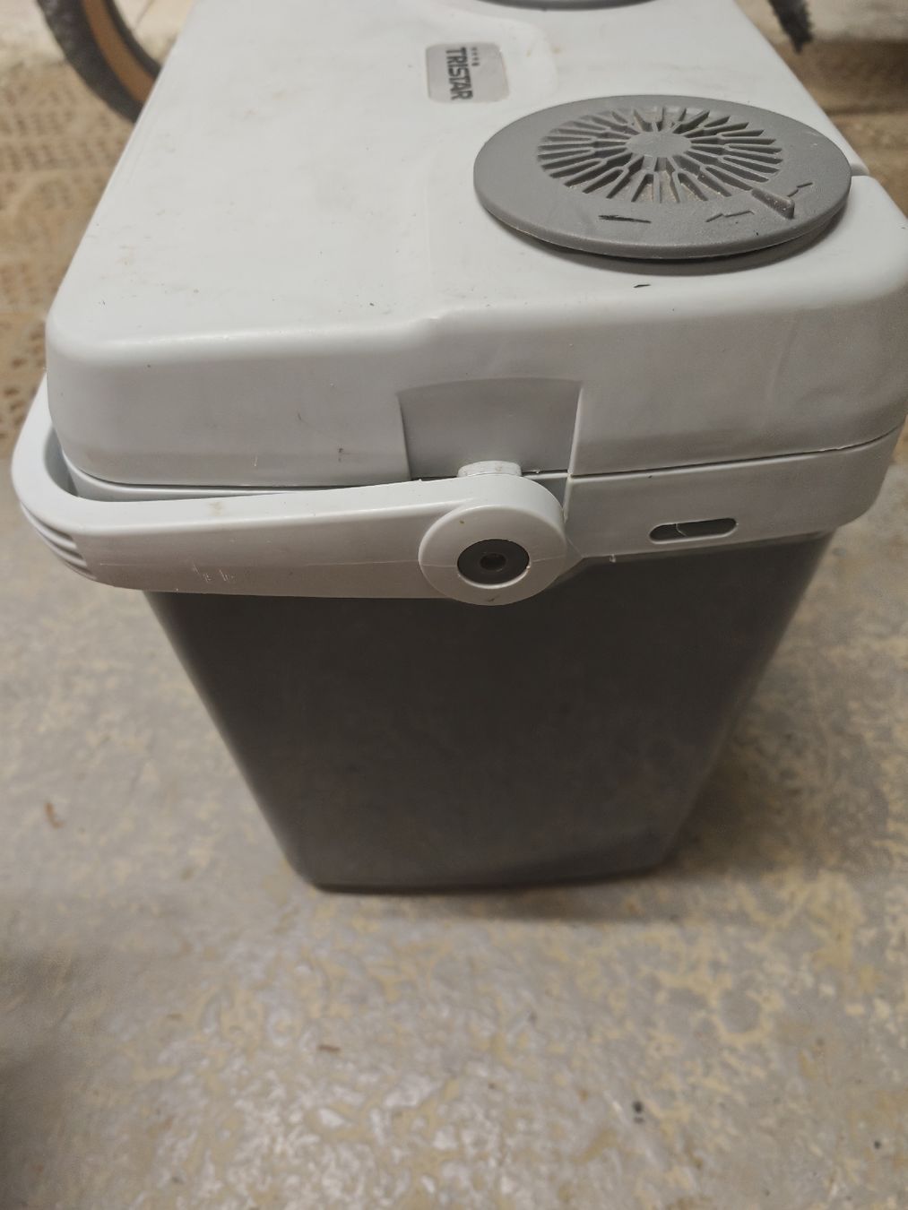 Kühlschränke & Kühlen: Auto Kühlbox Tristar KB-7526 – Gebraucht aus Sarnen von Laut_musik 4