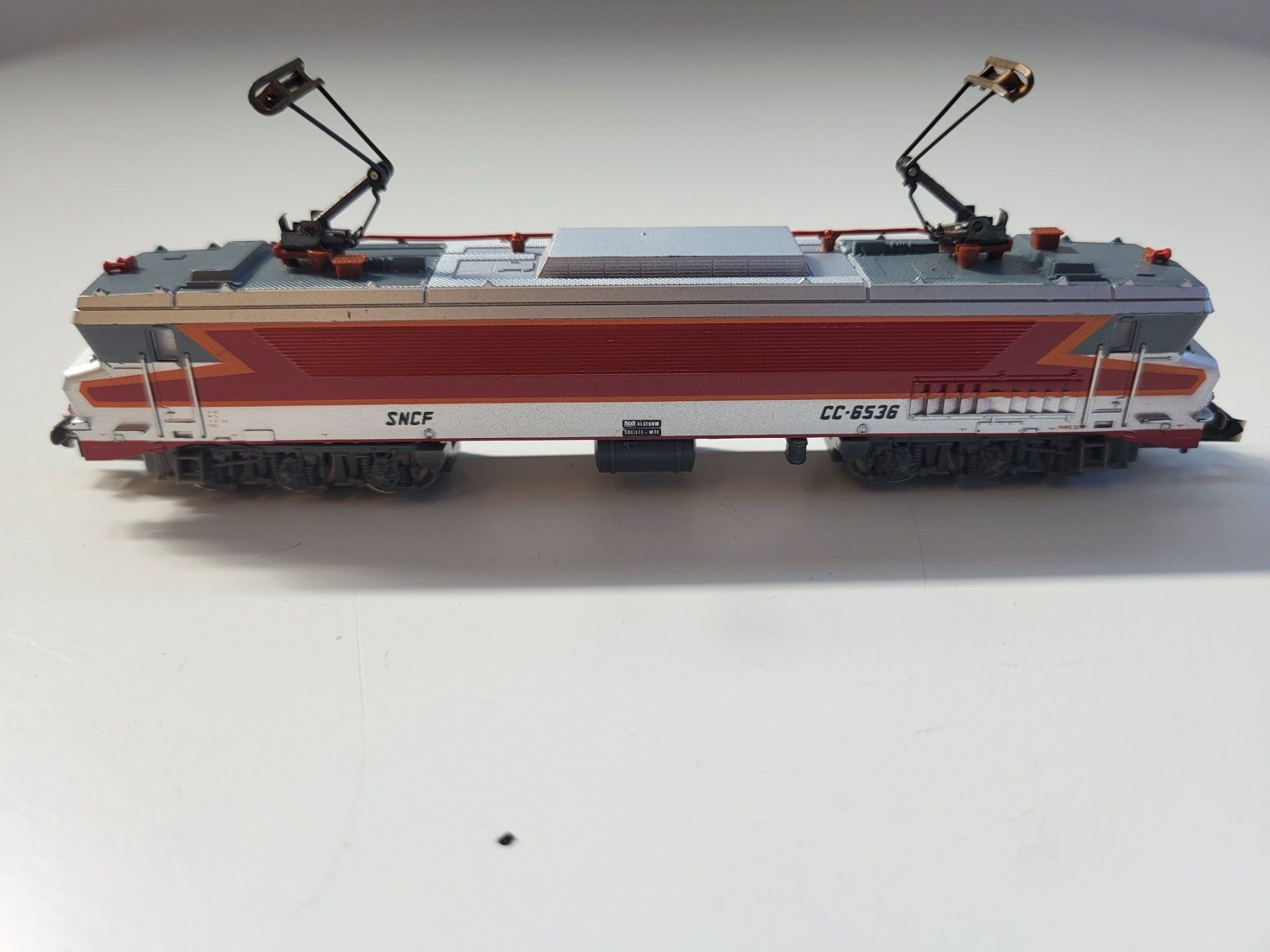 Trix Trains électriques: Minitrix 12084 E-Lok SNCF CC-6536 – D'occasion à Brügg BE par POU-BELLE 3