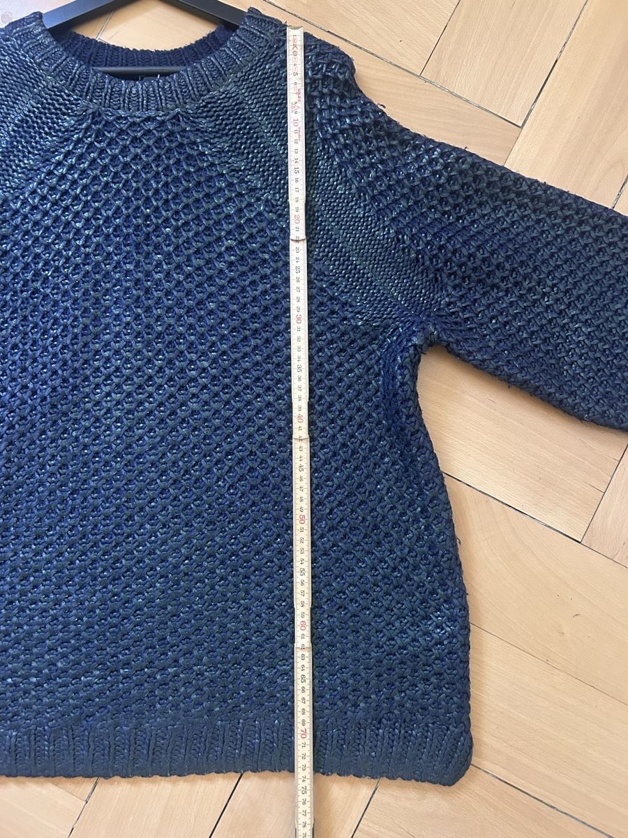 H&M Pullover & Sweatshirts: Oversize Pulli, metallic optik – Gebraucht aus zürich von Jaz.Oe 4