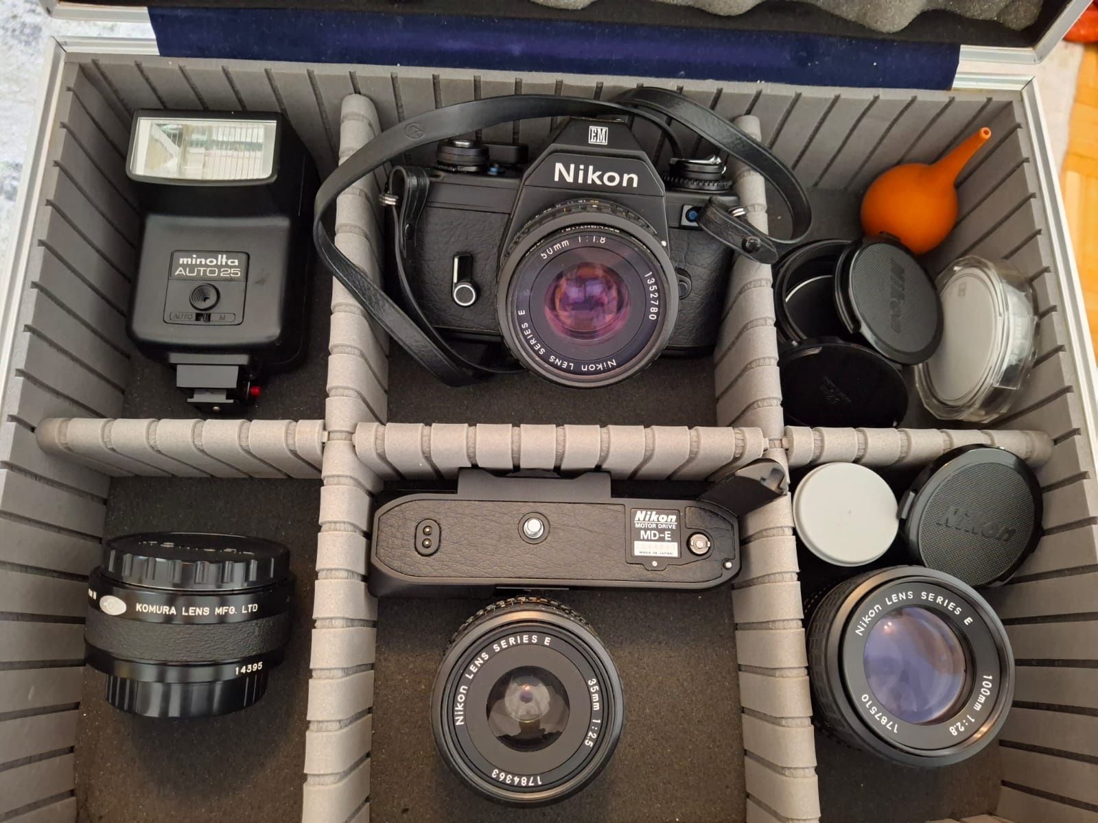 Nikon Kamera: Nikon EM mit 3 Objektiv – Gebraucht aus Winterthur von im.2005 2