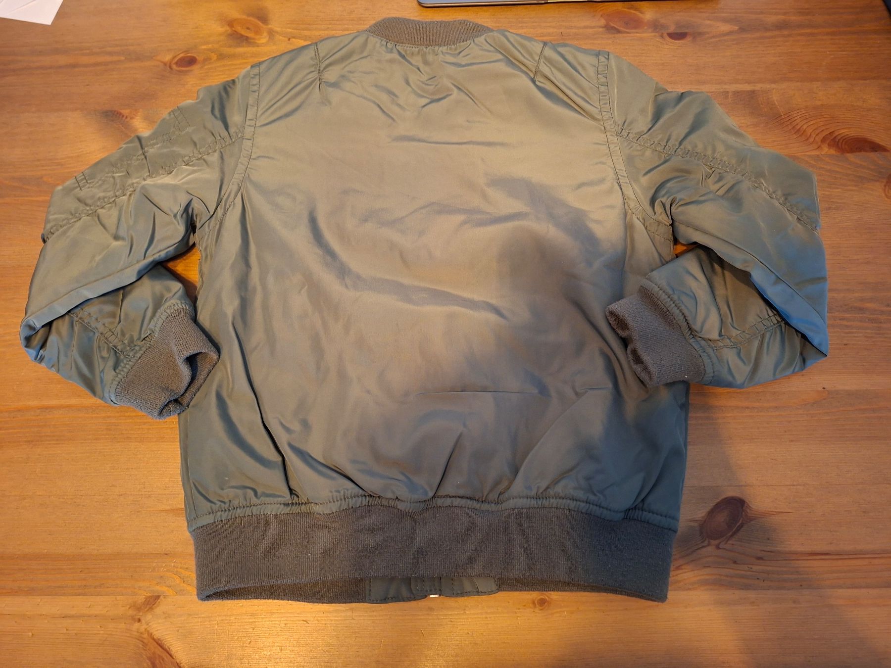 H&M Giacche & Cappotti: Jungsjacke armeegrün Grösse 128 – Usato da Glattfelden venduto da SinaM90 1