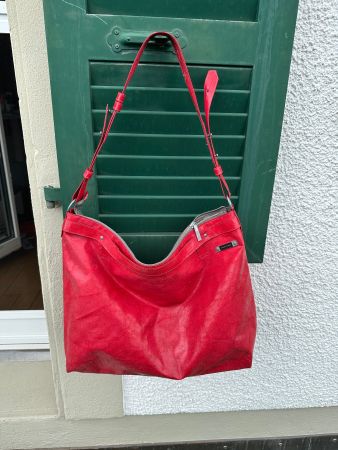 Freitag Tasche R121 Ahlgren leuchtendes Rot