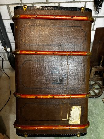 Antiker Reisekoffer/Ueberseekoffer (gebraucht/defekt)