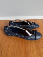 LOUIS VUITTON Ballerinas Dunkelblau Gr. 41
