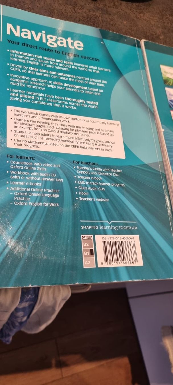 Libri: Navigate Coursebook Workbook Audio CD, with Video + Online – Usato da Spiegel b. Bern venduto da sus_xj97 4