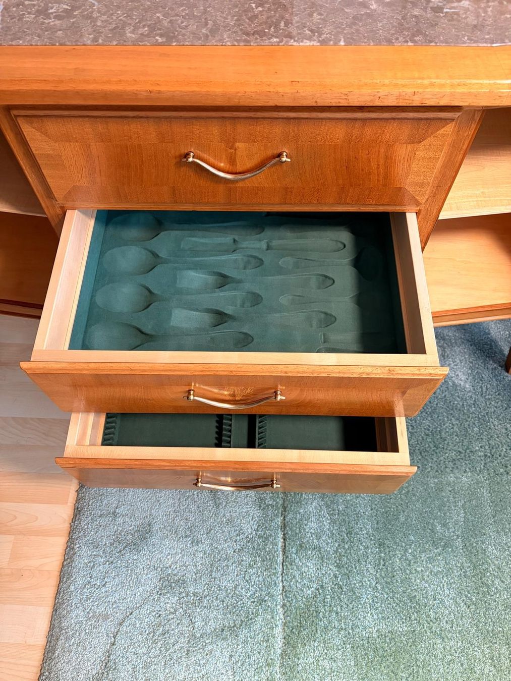Credenze: Mid Century Sideboard mit echter Marmorplatte – Usato da Bichelsee venduto da neenas16 4