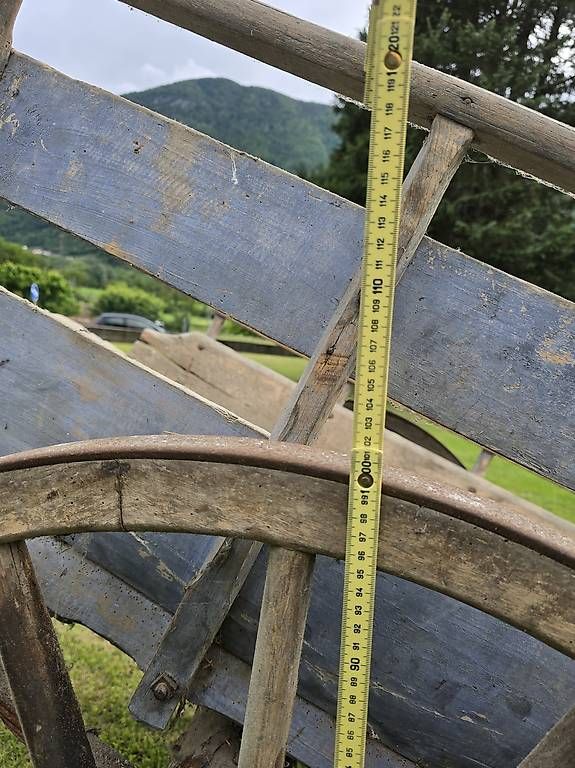 Tutte le decorazioni: Carretto agricolo – Usato da Lumino venduto da lam_5xnt 3