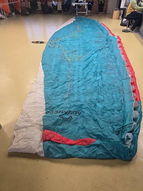 Sport dell'aria & Aquiloni: Advance Epsilon 9 26 – Usato da Matzendorf venduto da Flugschule-Jura