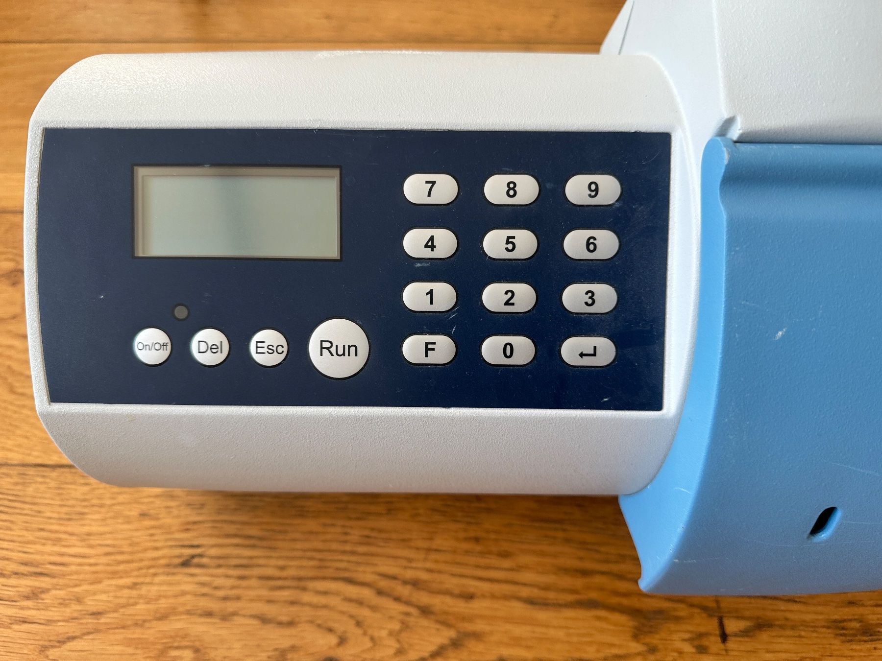 Attrezzature mediche: ChemoMetec NucleoCounter Automated Cell Counter – Usato da Basel venduto da boo_dc8c 3