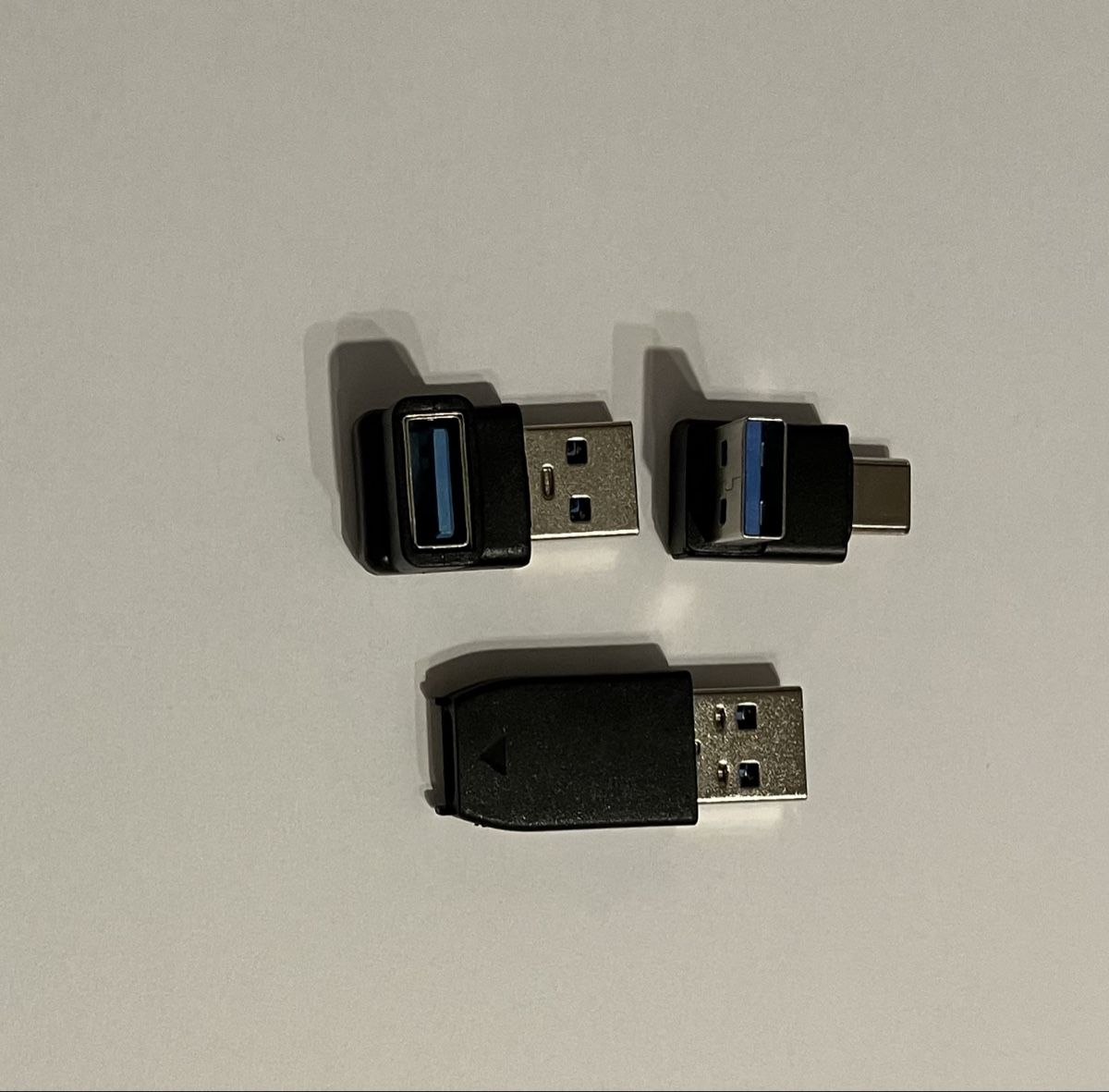 Lecteurs & Adaptateurs: USB Adapter gemäss Bilder – Neuf avec emballage d'origine à lyssach par Fisch40 1