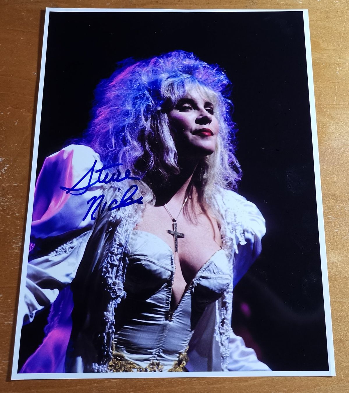 Autographes: Autogramm STEVIE NICKS - 21x27 original handsigniert – Neuf (Voir description) à Mönchaltorf par hiukset