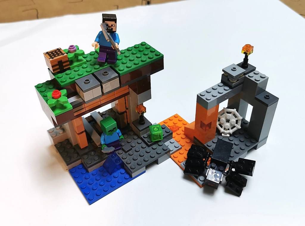 Lego Baukästen: Lego Minecraft 21166 – Gebraucht aus Golino von emi_6l62 2
