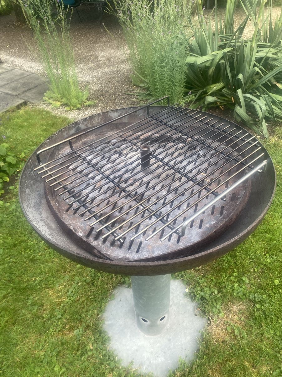 Grills: Feuerstelle und Grill Olymp – Gebraucht aus Gossau SG von Conrado1 5