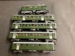 Kleinbahn Re 4/4, 4 Wagen mit Licht/Passagieren,rote Schluss