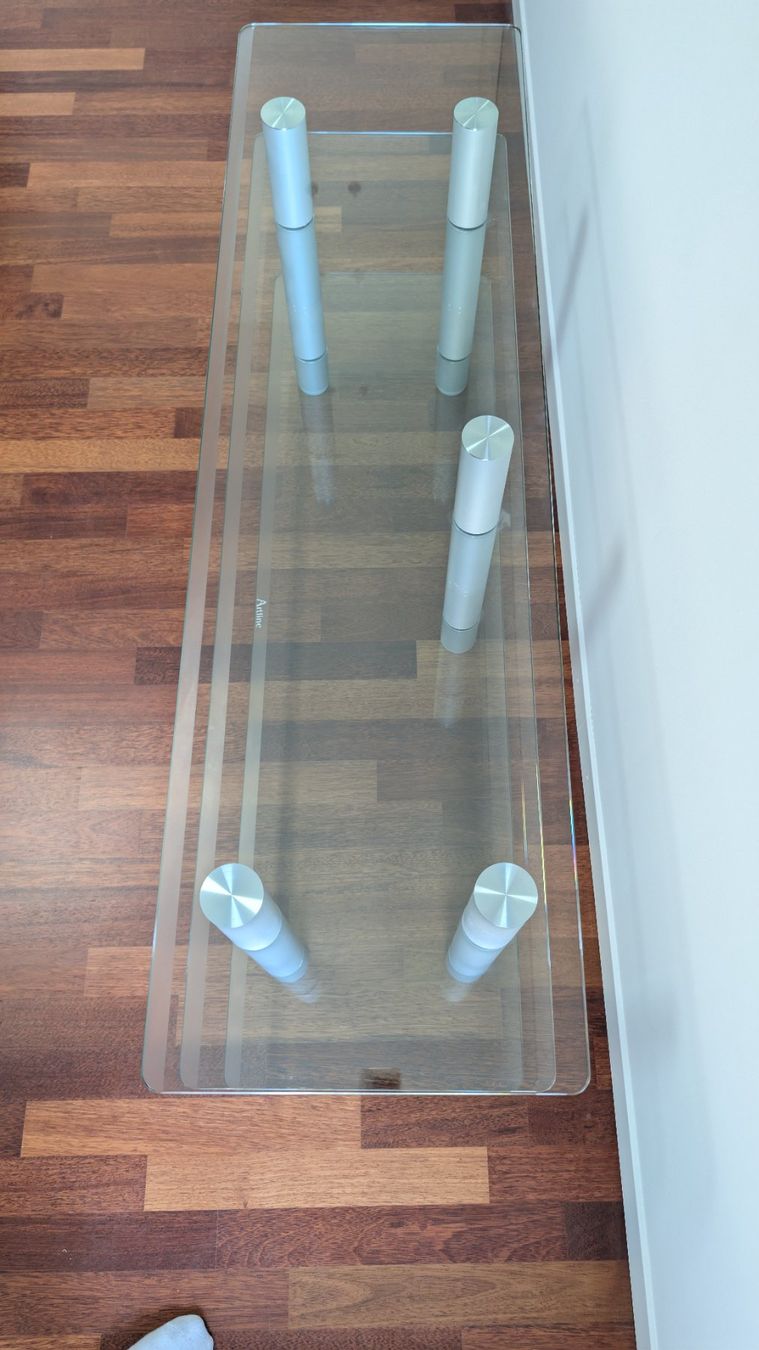 Mobili TV: Artline Glasser tv stand – Nuovo (secondo la descrizione) da Grandvaux venduto da jim_mj88 2
