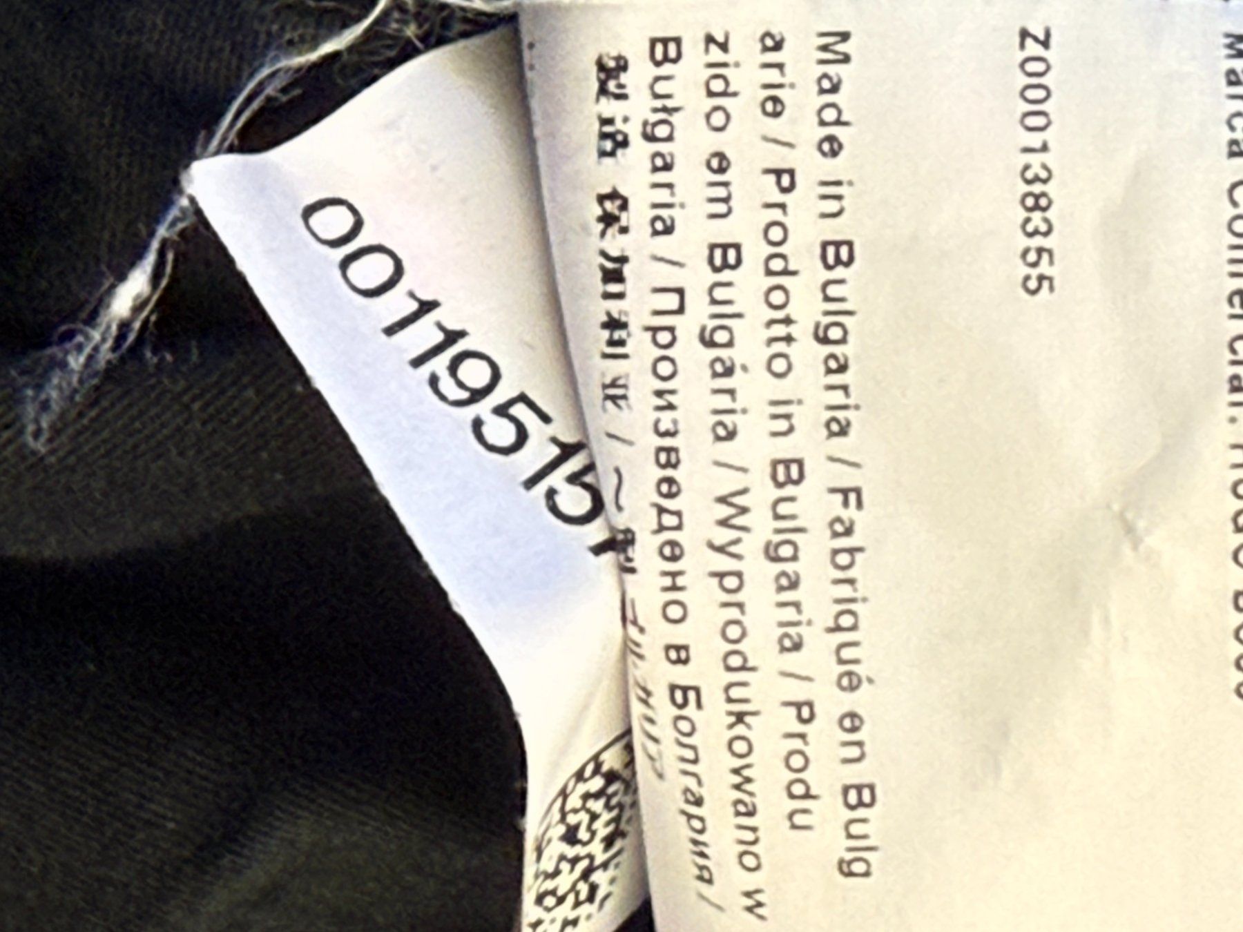 Hugo Boss Completi: Costume Hugo Boss 52 – Usato da Le Cerneux-Veusil venduto da Maraud01 7