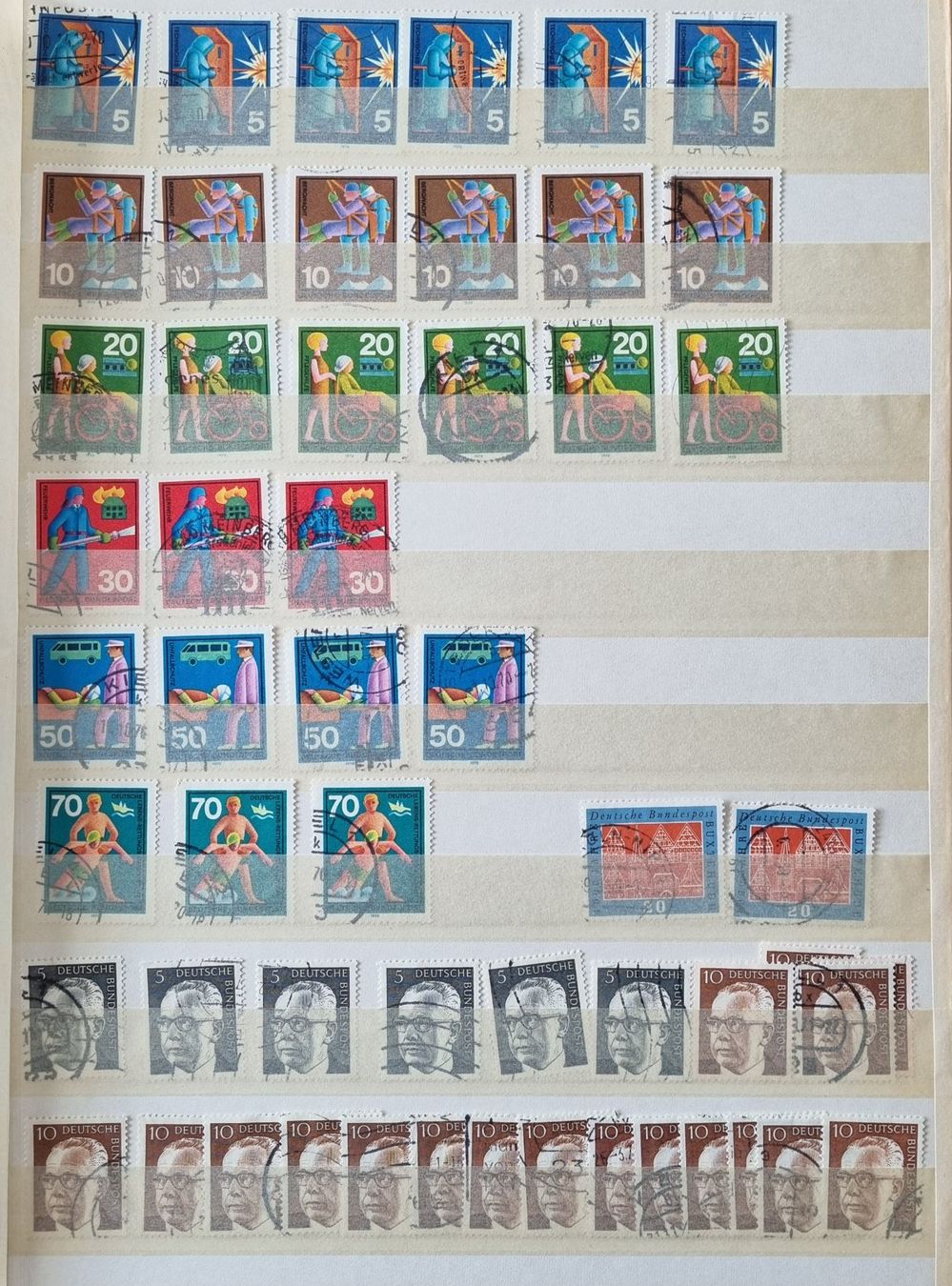 Tutti i francobolli: BRD Briefmarken Album Deutsche Bundespost – Usato da Thun venduto da yvonne.95 2