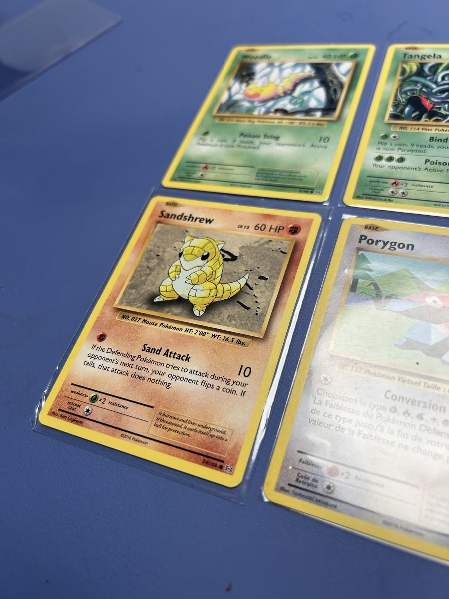 Pokémon Carte collezionabili: 6 Pokemon Cards Evolutions – Nuovo (secondo la descrizione) da Schlieren venduto da happymerchant64 1