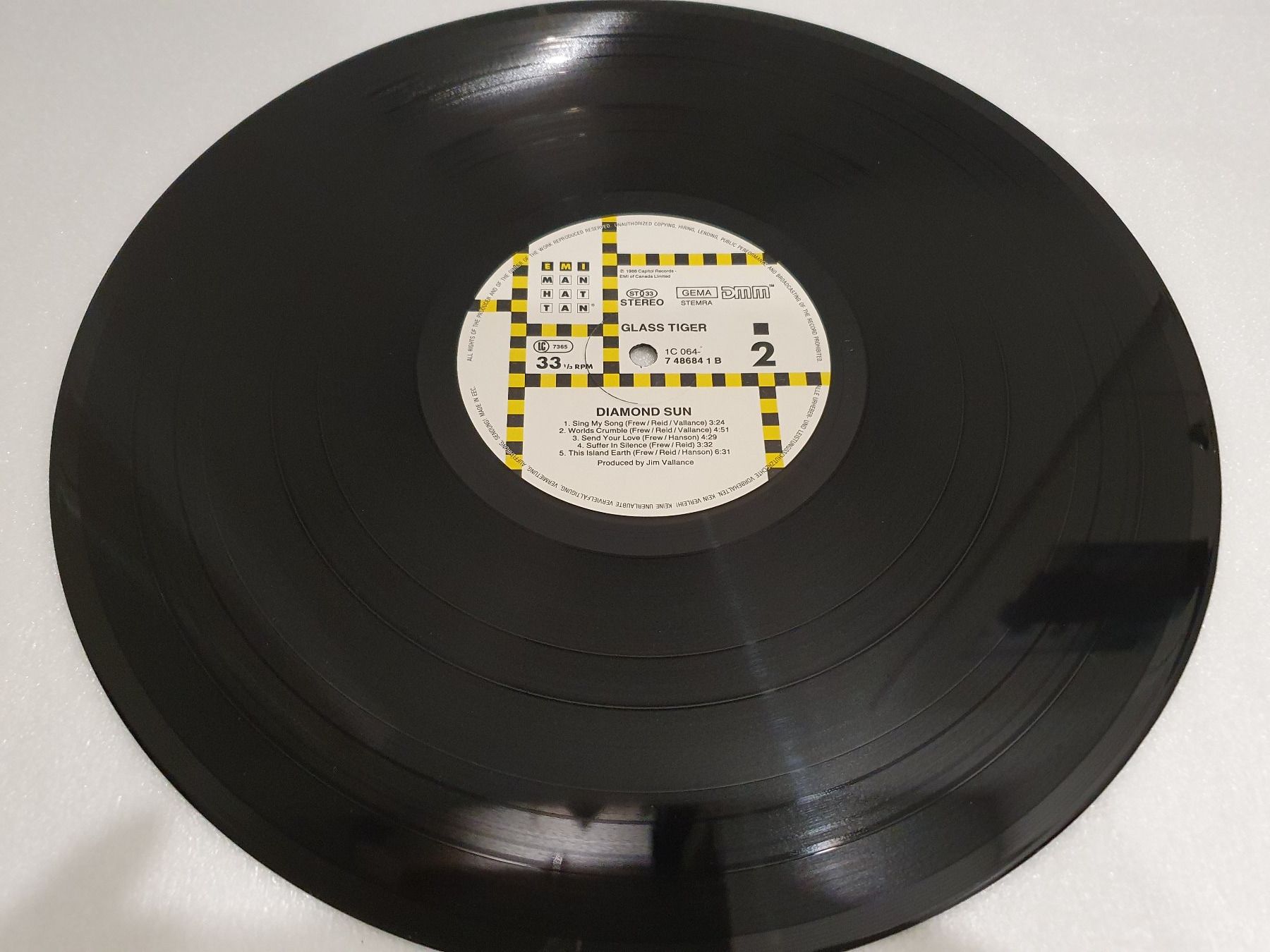 Dischi in vinile: Glass Tiger – Diamond Sun – Usato da Uster venduto da Vinyl-Leidenschaft 6