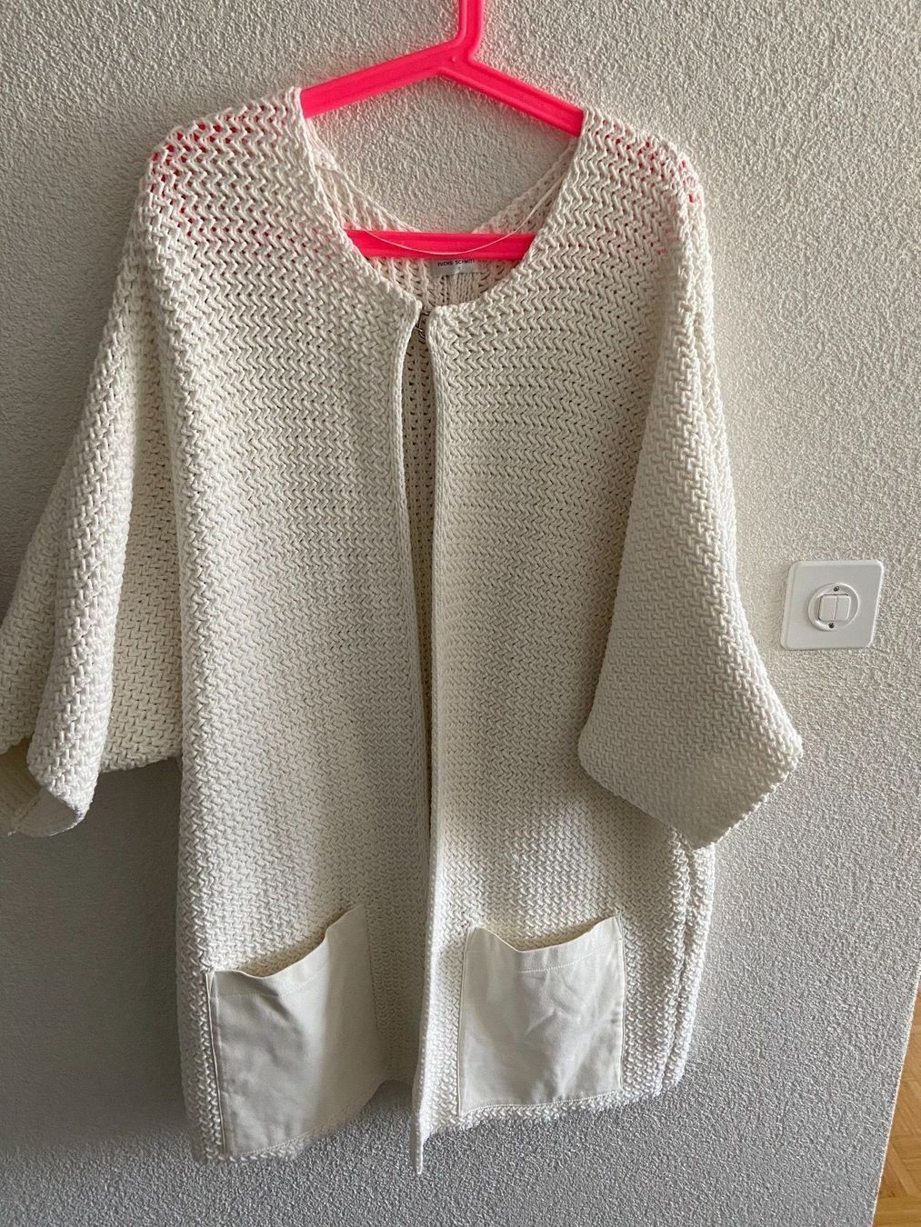 Fuchs Schmitt Giacche: Fuchs Schmitt Strickjacke Gr.44 – Nuovo (secondo la descrizione) da Frenkendorf venduto da kokira