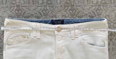 Jeans: Armni Jeans, Gr.25, Neu  – Nuovo (secondo la descrizione) da Hergiswil NW venduto da pol_9dl8 6