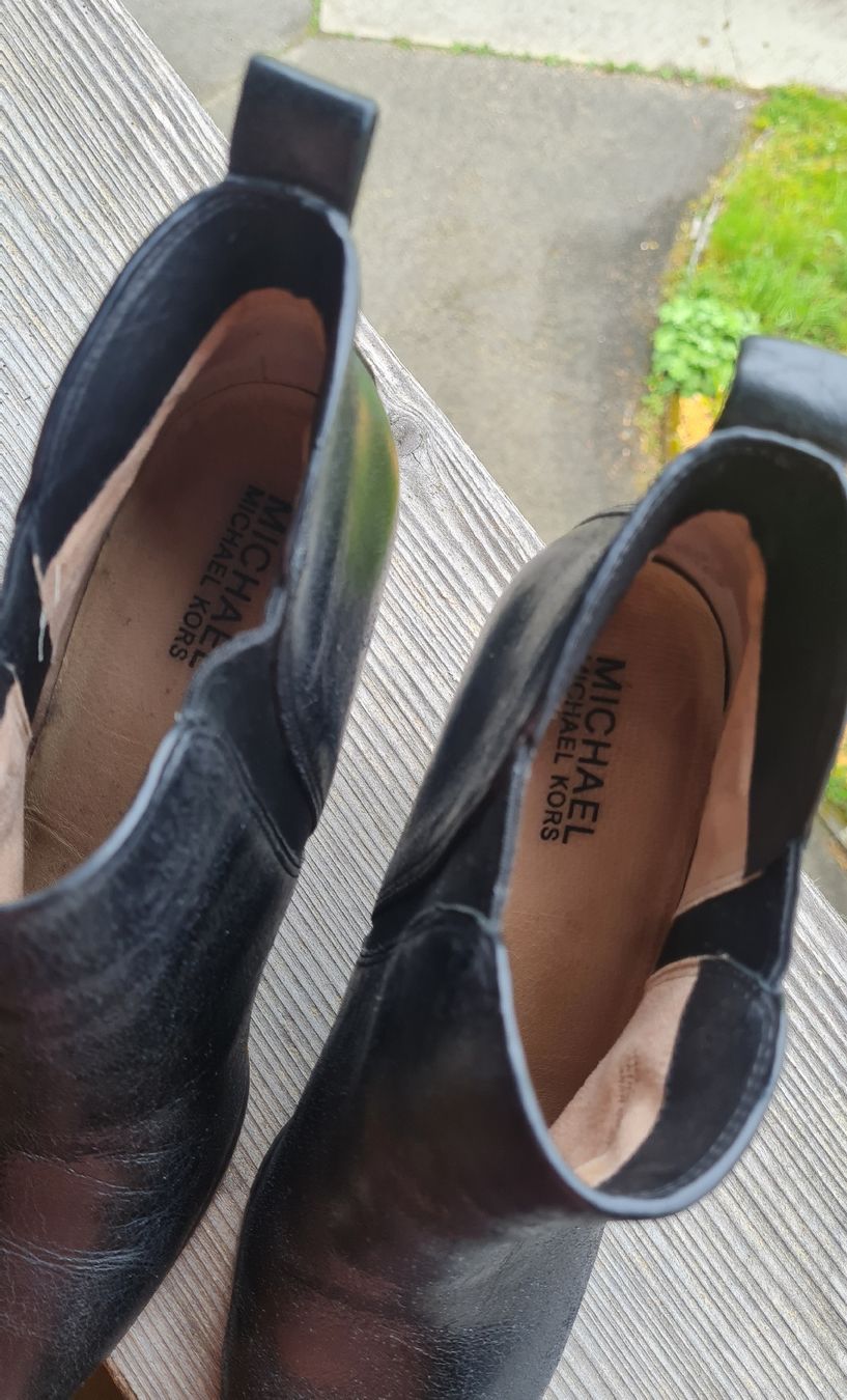 Scarpe da donna: Michael Kors Pumps – Usato da Bowil venduto da Sabinep 2