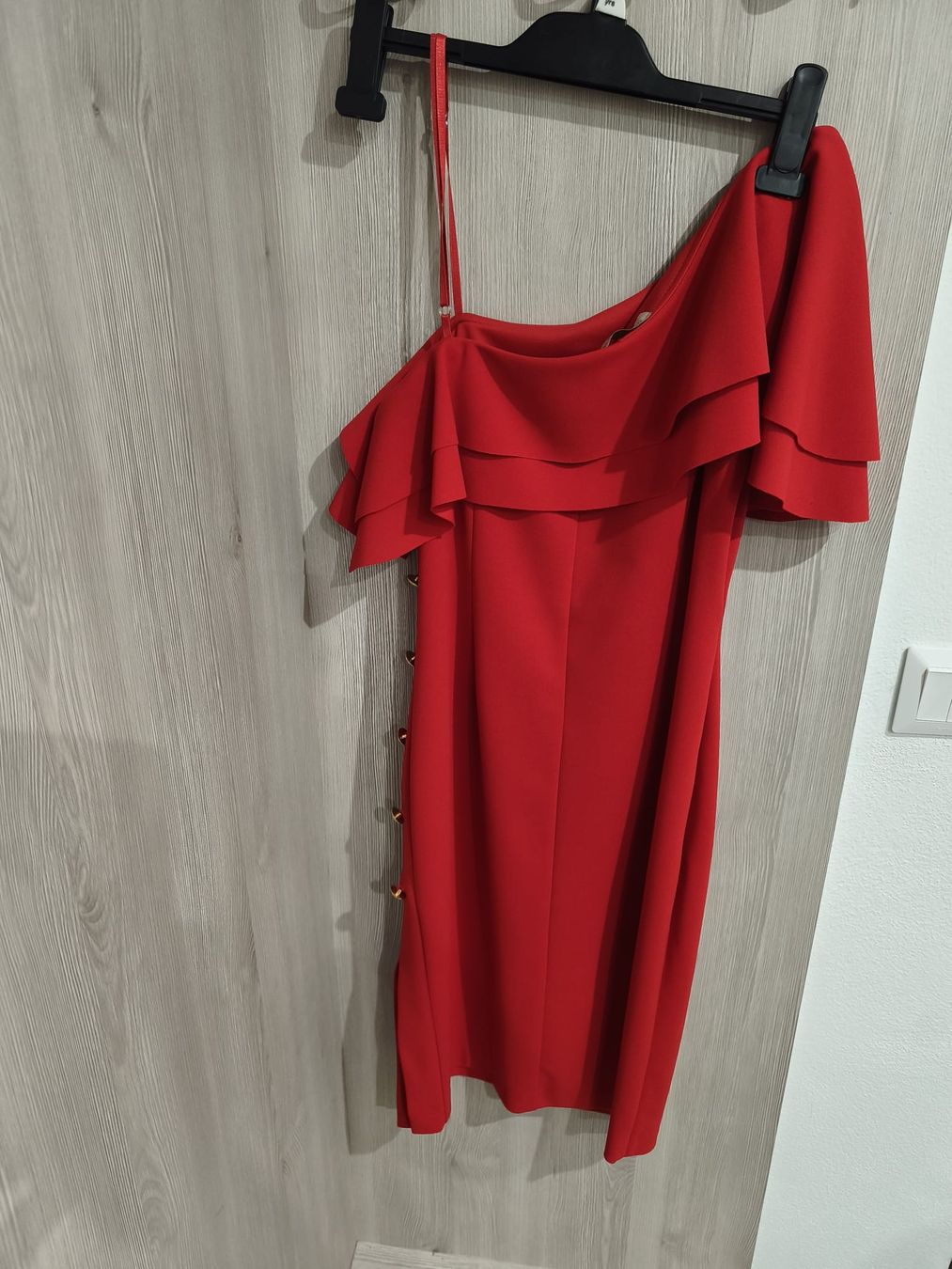 Vestiti: Rotes Cocktailkleid  – Usato da Schänis venduto da M.a.r.k.85 1