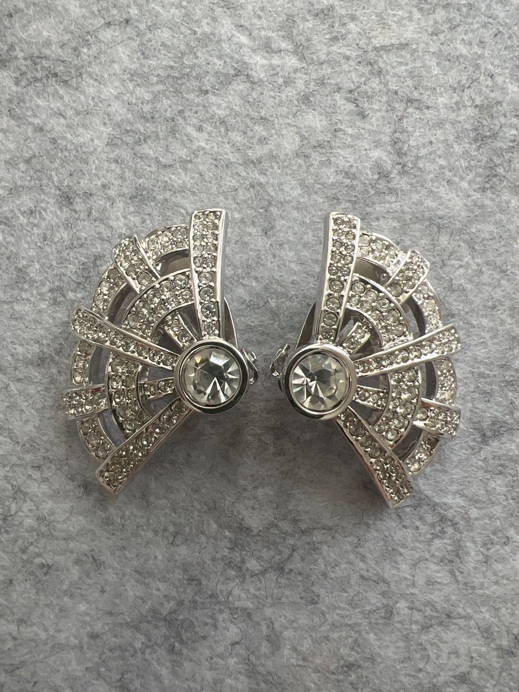 Swarovski Orecchini pendenti & Orecchini a lobo: Swarovski Vintage Ohrclips – Usato da Uznach venduto da Ya_x7x6 1