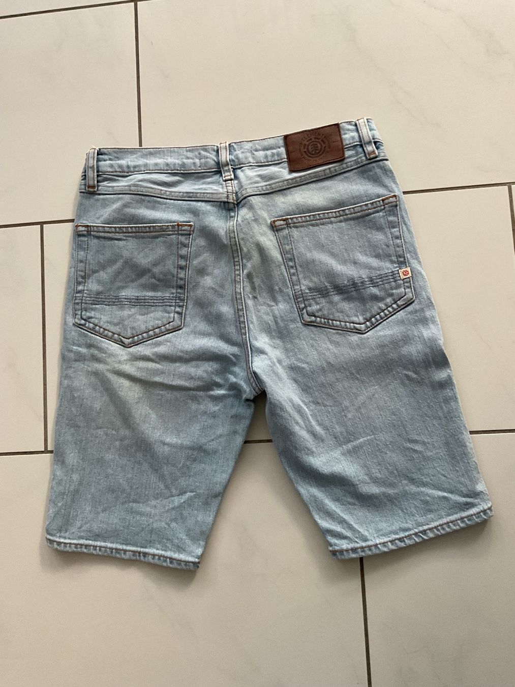 Jeans: Jeans Short Gr.30/S von Element – Usato da Biel-Benken BL venduto da Sahra1 2